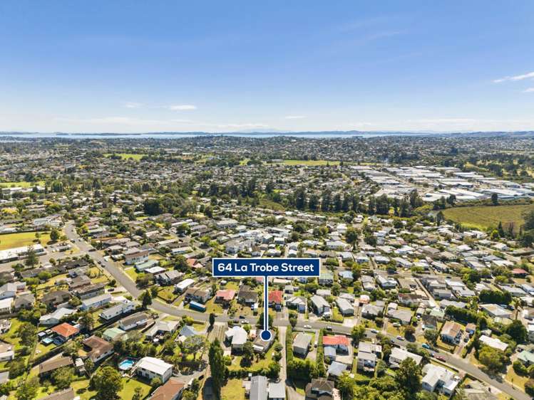 64 La Trobe Street Pakuranga Heights_16
