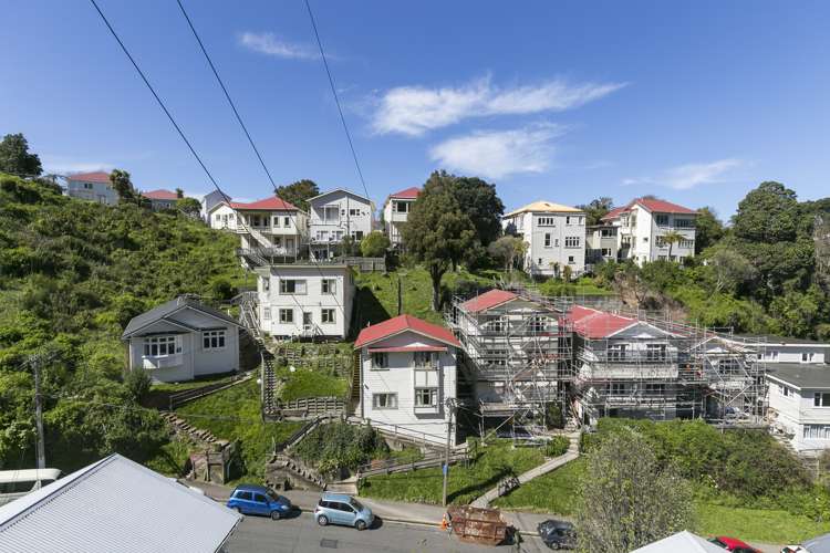 37 Adams Terrace Aro Valley_14