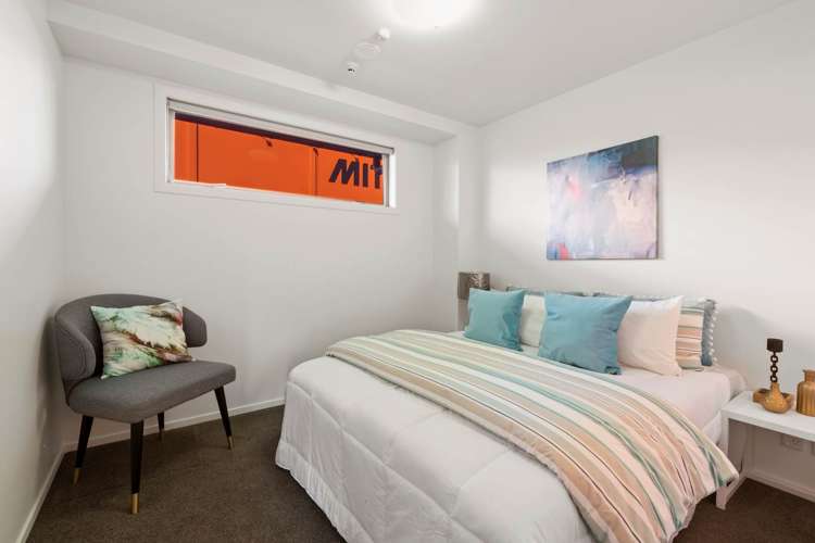 120/17 Link Crescent Stanmore Bay_8