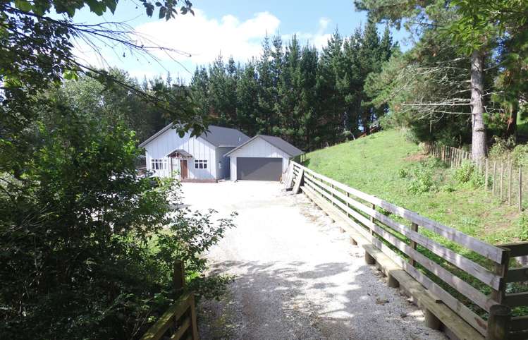 87 Bell Road Whatawhata_16