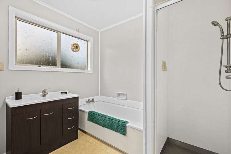 15 Zita Maria Drive Massey_8