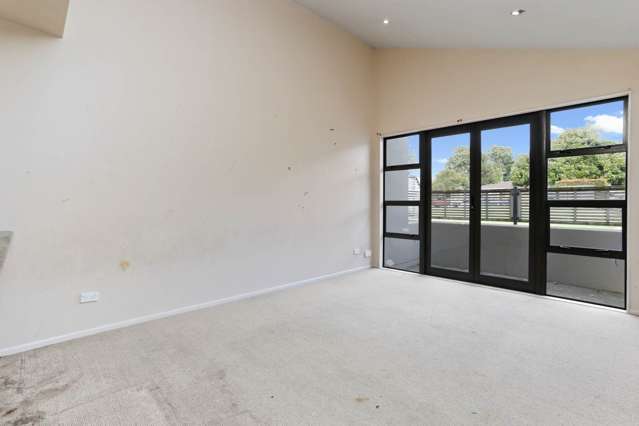 46/8 Landscape Road Papatoetoe_2