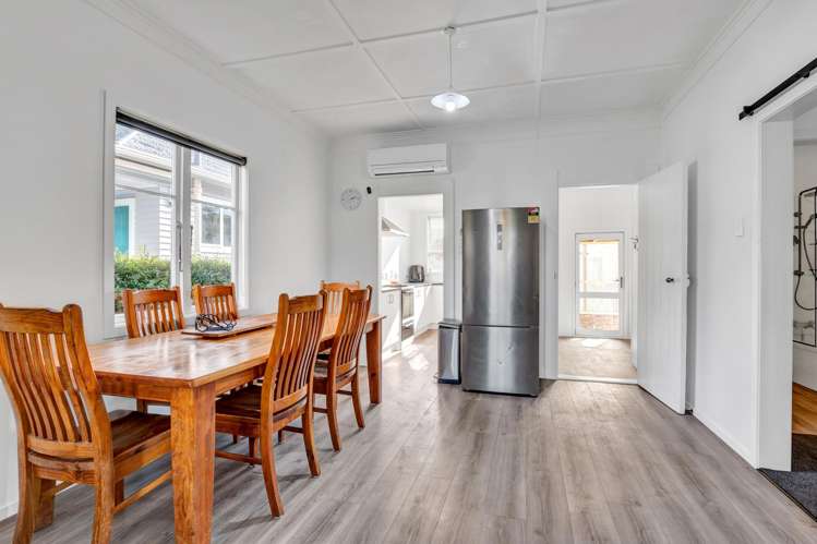 5 Percy Avenue Stratford_7
