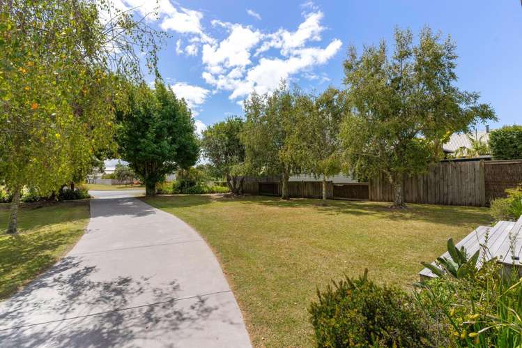 210 Linton Crescent Whangamata_23