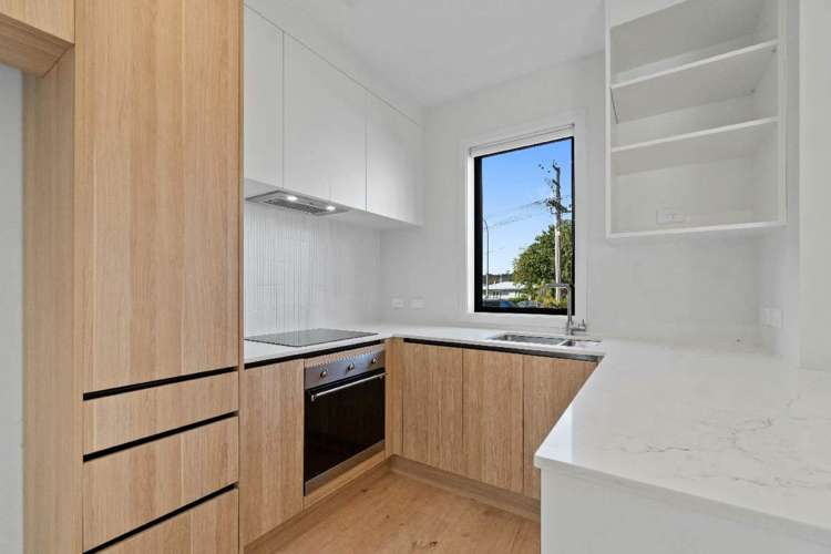 8/56 Salisbury Road Birkdale_3