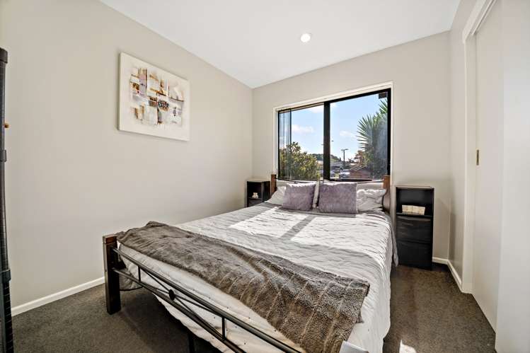 36 Koru Street Mangere Bridge_11