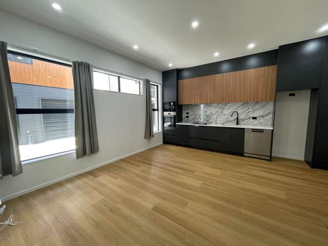 6b/6 William Roberts Road Pakuranga_2