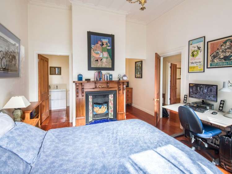 8 Burgess Road Devonport_12