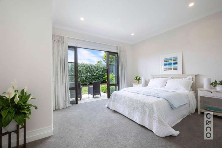 8 Tauwaka Crescent Riverhead_35