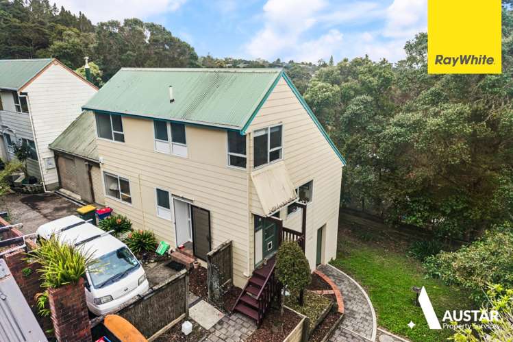  2/5 Karapiti Place Glen Eden_13
