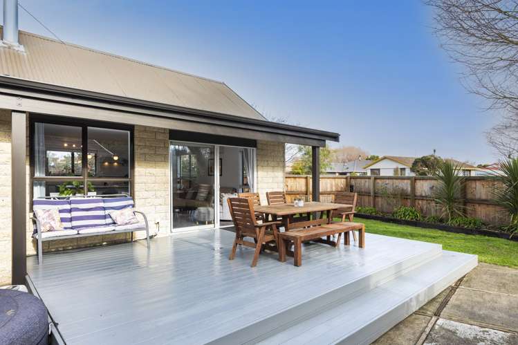 21 Millstream Drive Lincoln_13