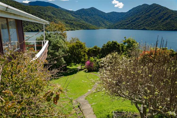 135 Akerbloms Road Kenepuru Sound_14