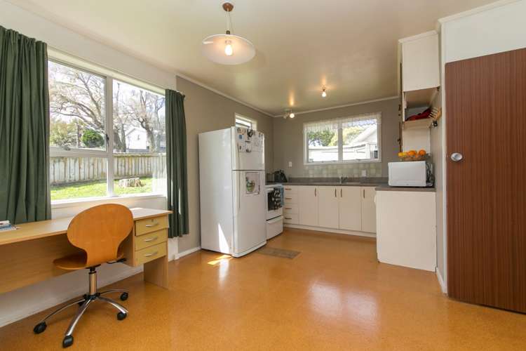 67 Captain Scott Road Glen Eden_5