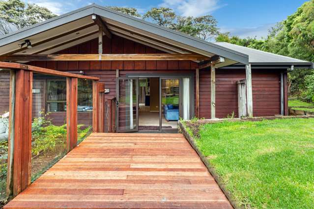 233 Golf Road Titirangi_2