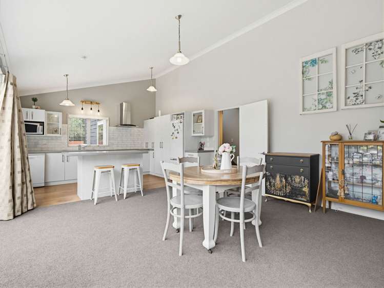 18 Westbrook Place Pomare_2