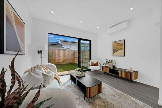 4/14 Montmere Avenue Te Atatu Peninsula_1