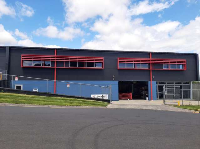 Greerton warehouse with options for lease