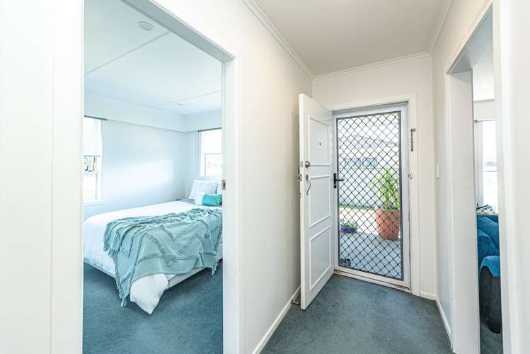 82 Lincoln Road Springvale_12