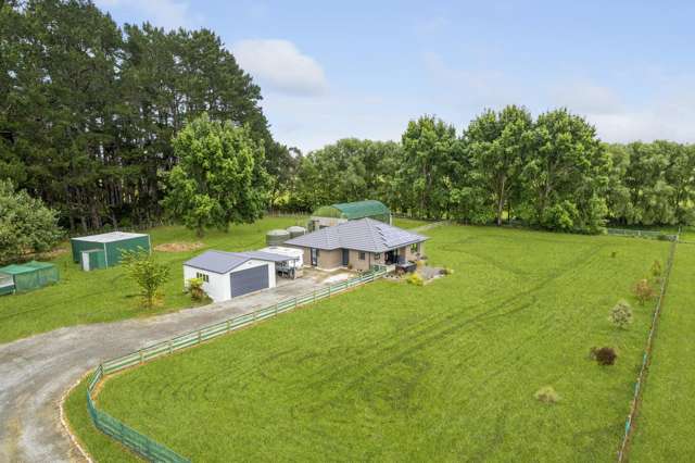 81 Halls Road Pahiatua_3