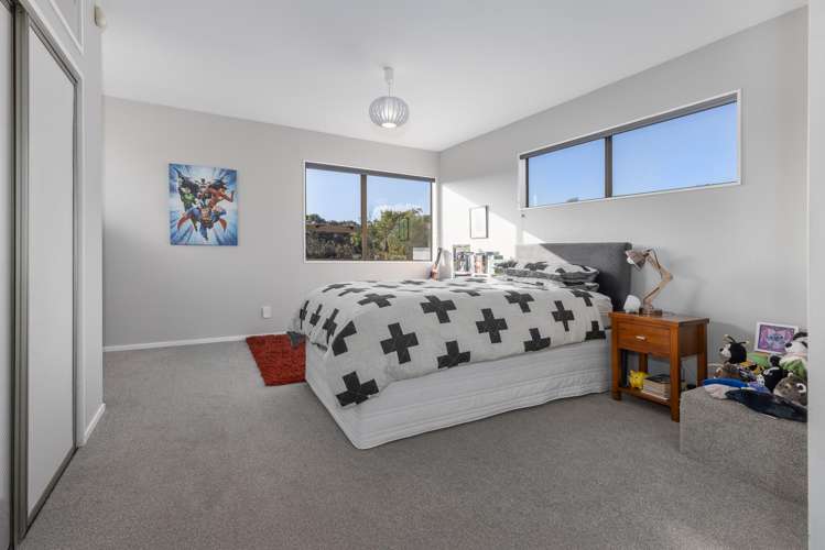 36 Tweed Road Papakowhai_10