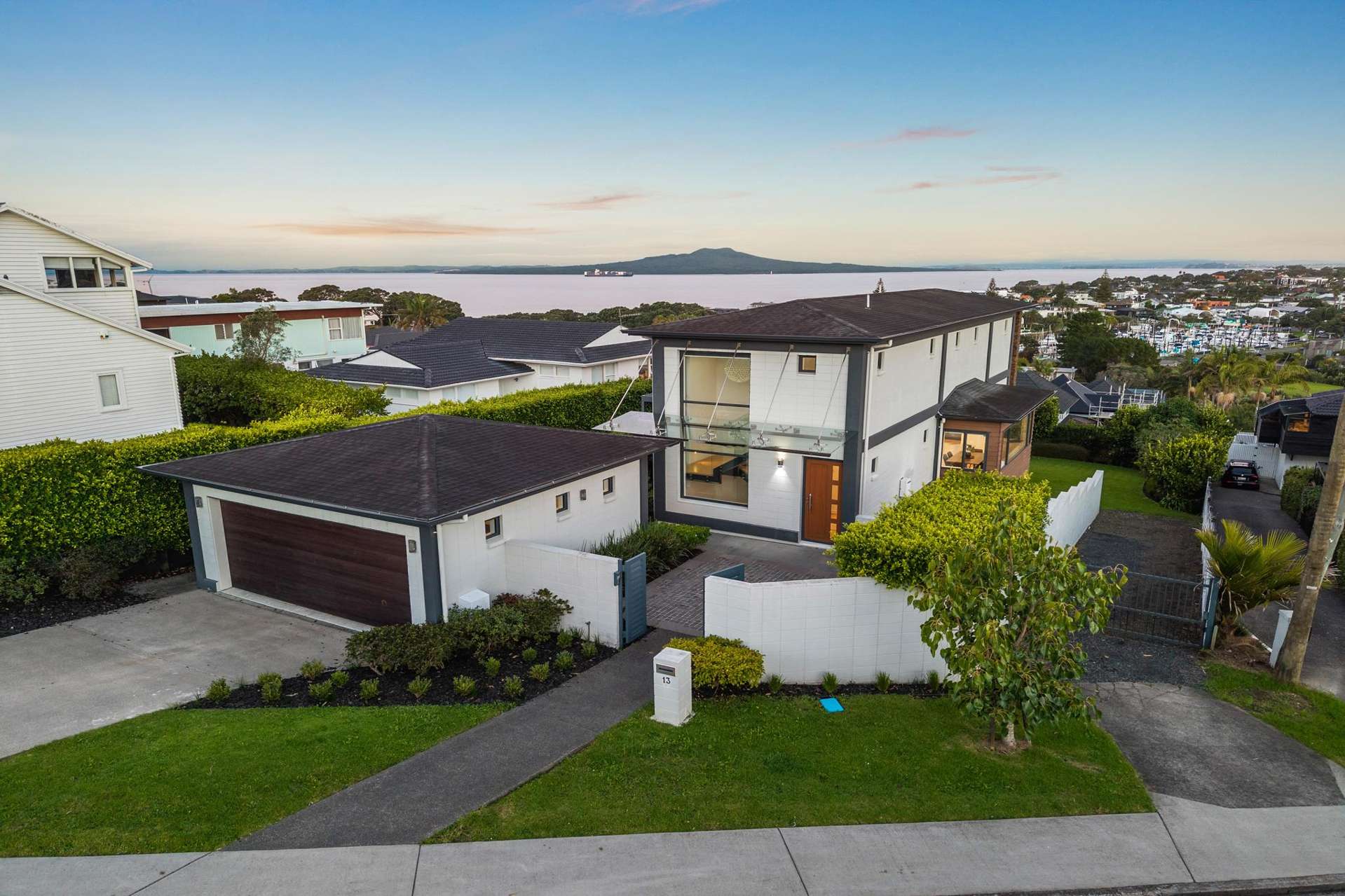 13 Seaview Road Castor Bay_0