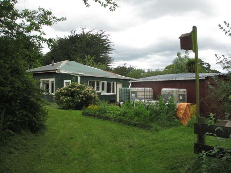 913 Tahakopa Valley Road Catlins Surrounds_15