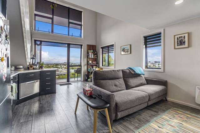 2n/12 Charles Street Mount Eden_1