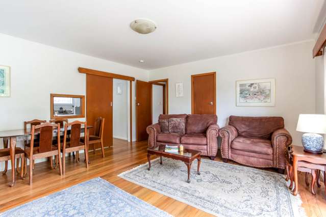 2/73 Vodanovich Road Te Atatu South_4