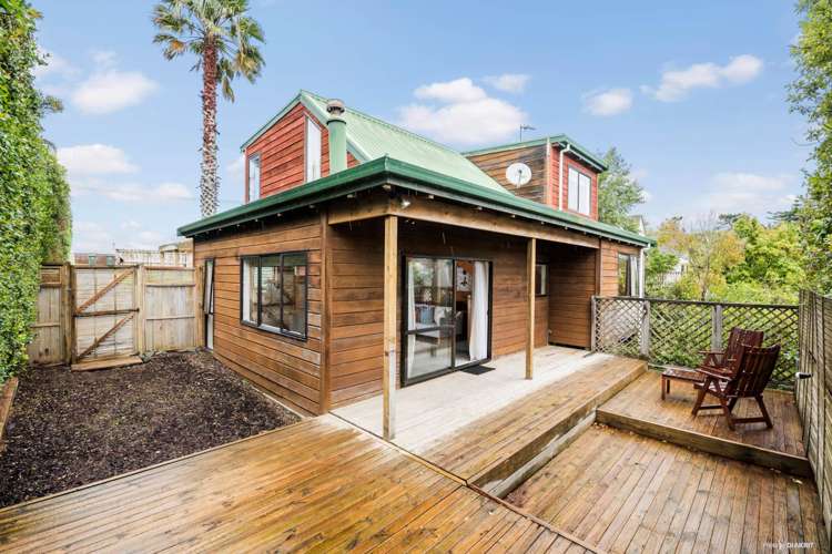 1/115 Arran Road Browns Bay_9