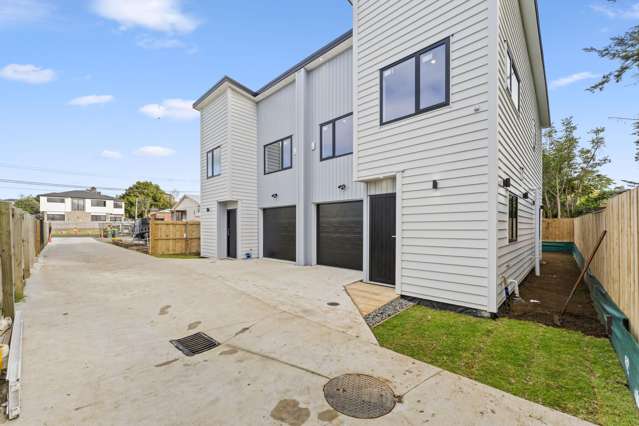 Contemporary Living - 3 Beds, 2 Baths!
