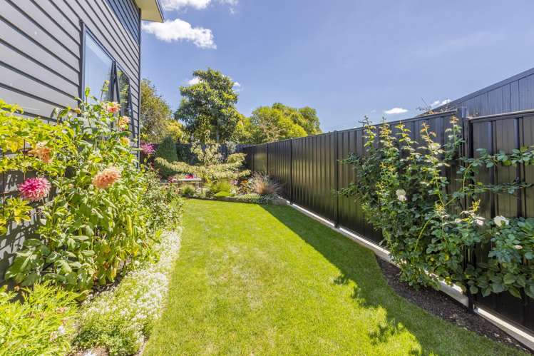 3 Russell Street Otane_17
