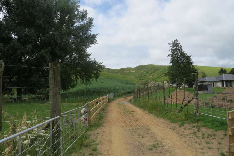 676 Puketarata Road_0