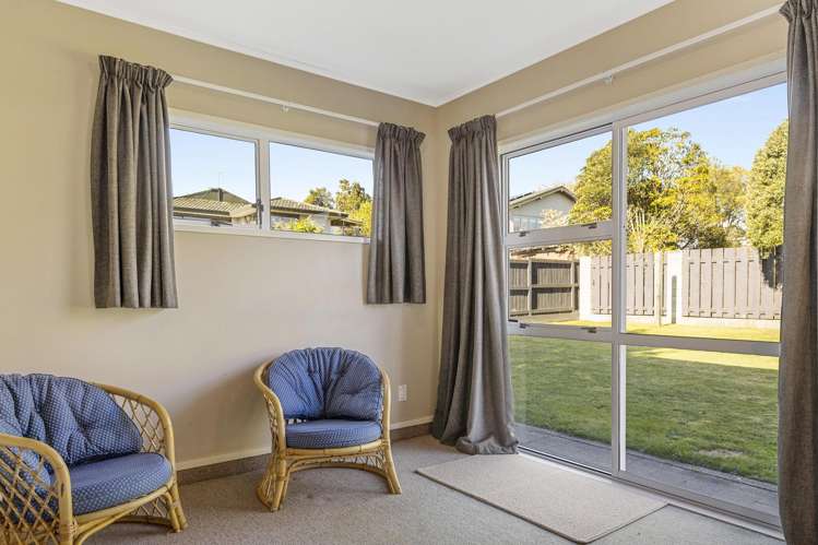 12 Charles Crescent Rainbow Point_12
