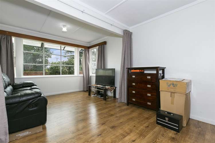 3154 Great North Road New Lynn_4