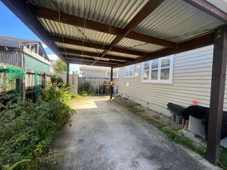 20 Harrington Road Henderson_13