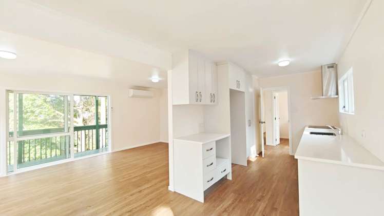 60 Langana Avenue Browns Bay_3