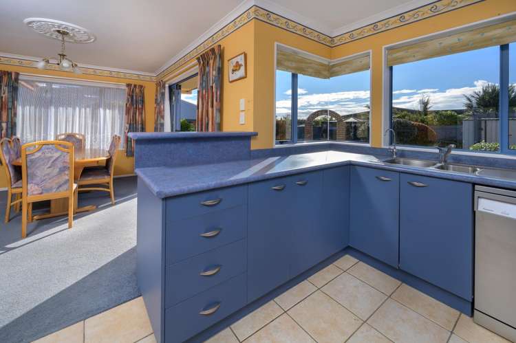 7 Ashdonleigh Grove Stoke_7