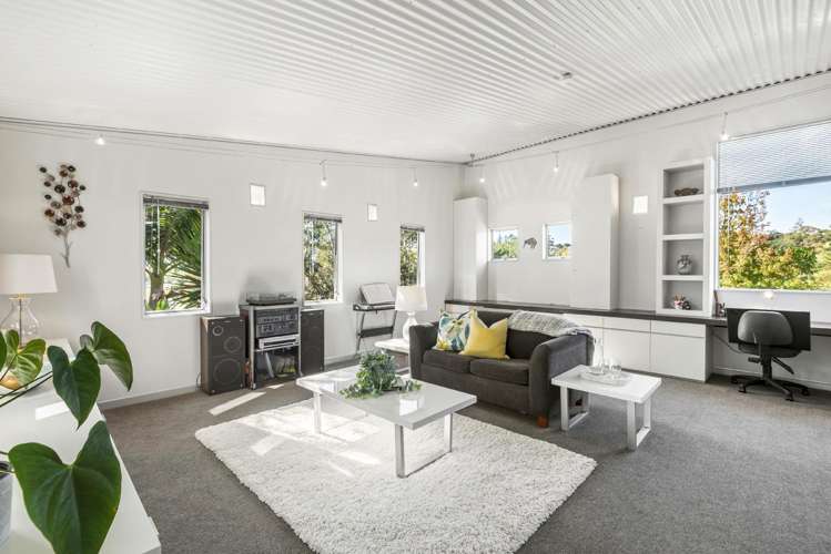 2 Pounamu Avenue Greenhithe_23