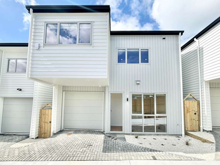 3/8 Imatra Place_0