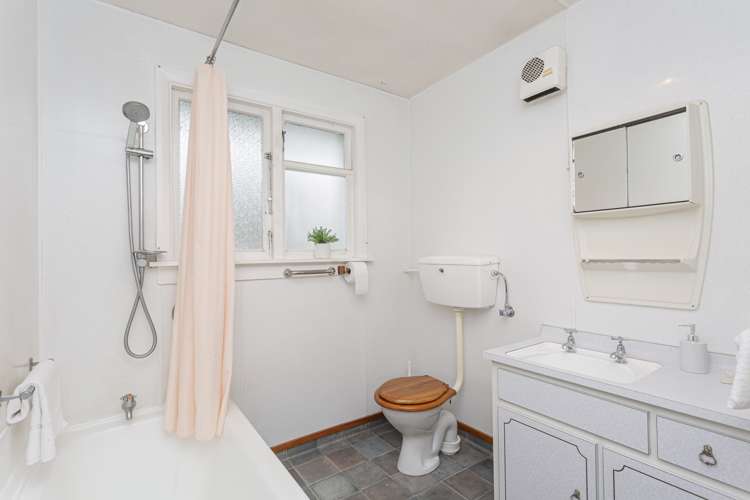 28 Ayr Street Mosgiel_18