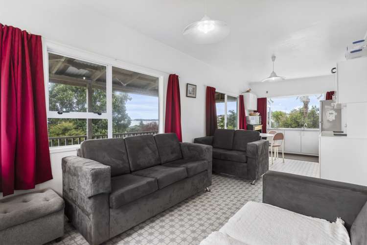 23 Marie Avenue Red Beach_10