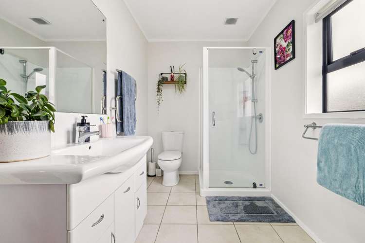 10 Great North Road Riverhead_10