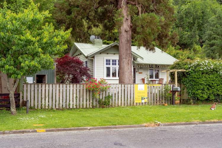 37 Watt Street Featherston_18