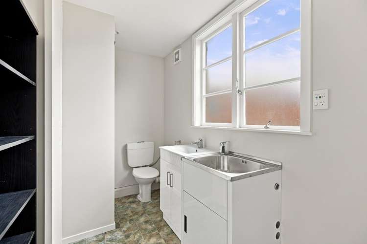 4 Rydal Place Southgate_19