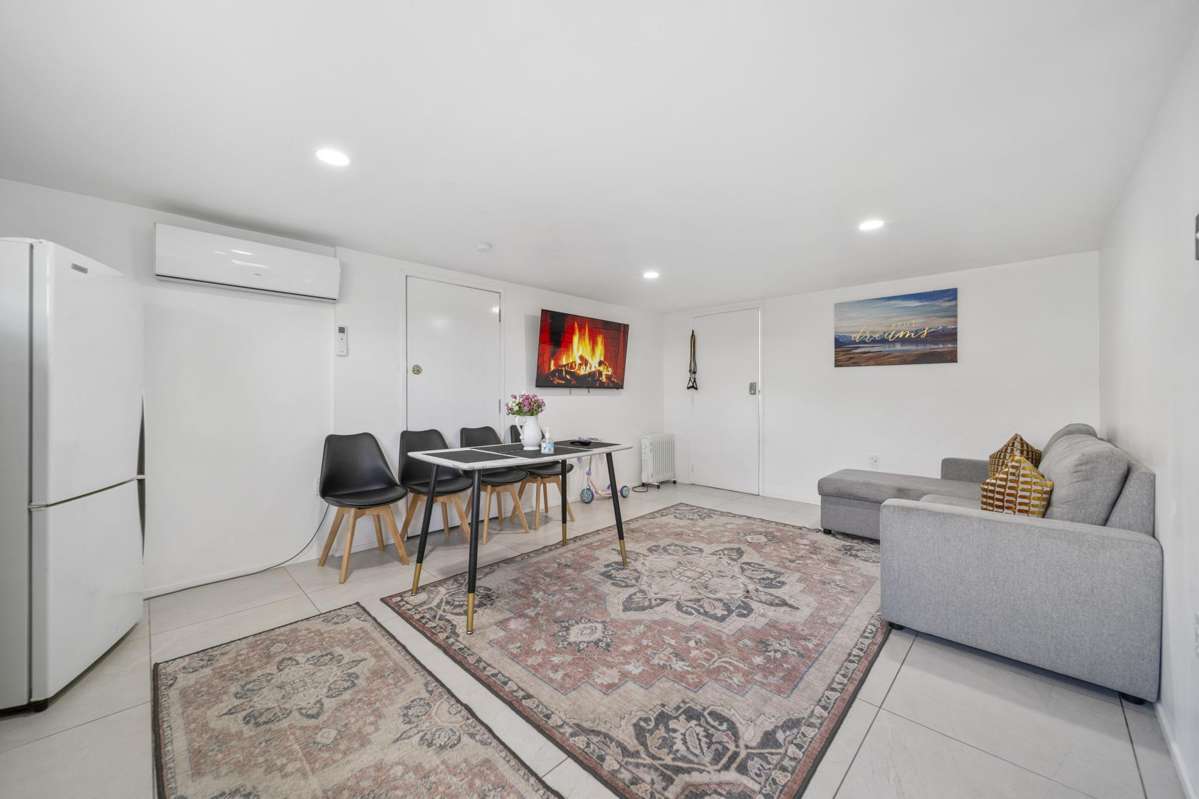130 Wyllie Road_2