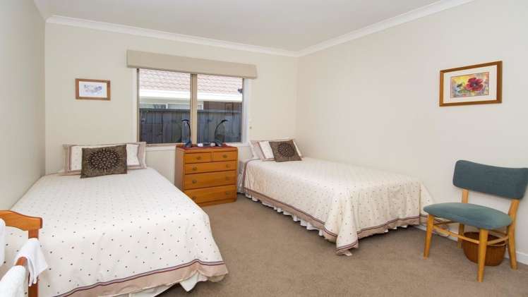 9c Emmett Street Greerton_17