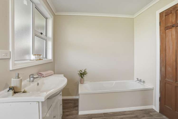 28 Branksea Street Kaitangata_7
