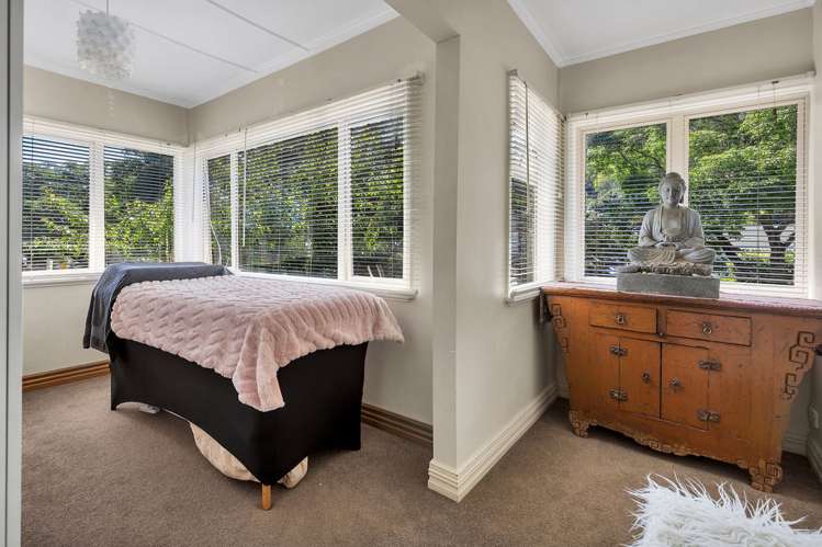 28 Seymour Avenue The Brook_10