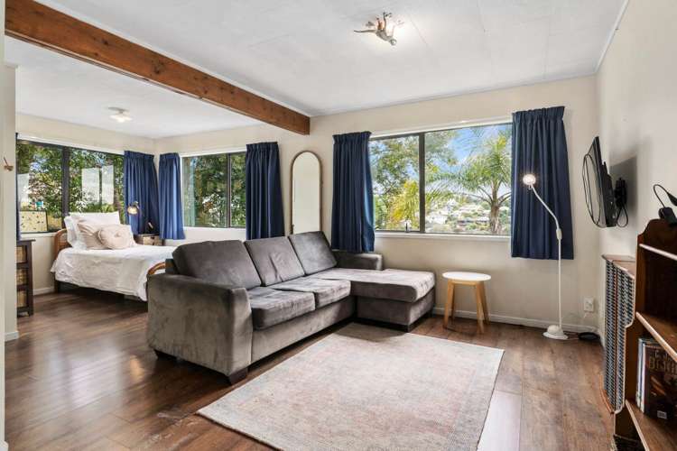 2/610 Beach Road Browns Bay_14