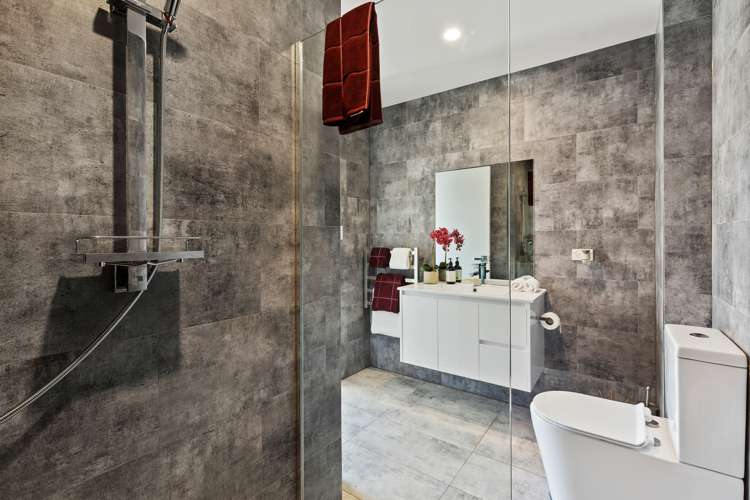 156 Albany Highway Greenhithe_12